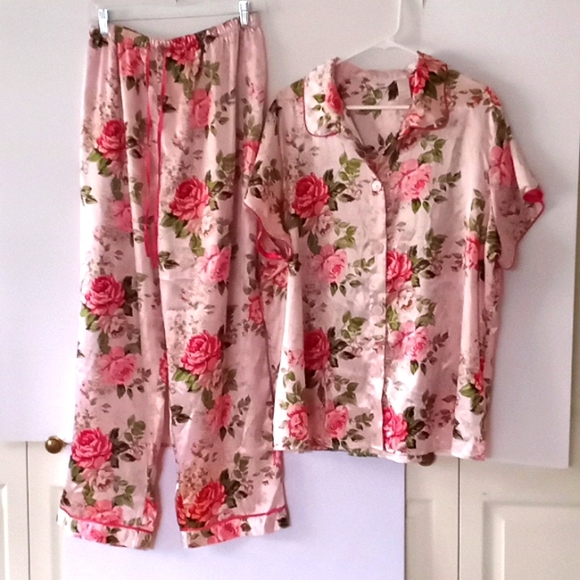 Adonna Other - Adonna Women's Floral Print Satin Pajama Set - Size (2X) - Pink